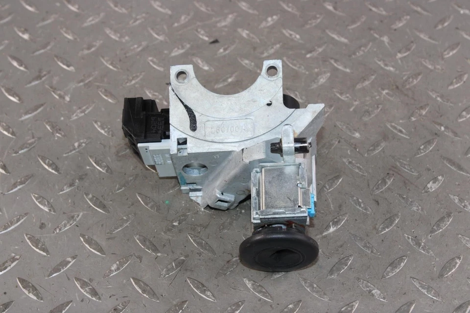 03-07 Hummer H2 *-KEY* Electronic Column Ignition Cylinder Switch Assembly OEM - Image 1 of 4