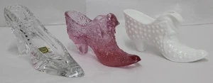 Lot 3 Slipper , 2 FENTON + 1 BEYER, Pink Clear Daisy Button Cat Milk Glass Vtg - Picture 1 of 18