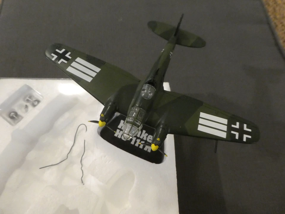 MAQUETTE Avion METAL .heinkel HE 111 .éditions Atlas Bombardiers et Géants du ci - Photo 1/1