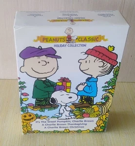 2000 PEANUTS CLASSIC Holiday Collection TRIPLE DVD SET Charlie Brown SNOOPY ex+ - Picture 1 of 10