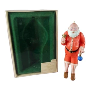 Hallmark Keepsake Old-Fashioned Jointed Santa Claus Christmas Ornament Vtg 1983 - Picture 1 of 16