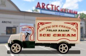 Matchbox MOY Matchbox 1920 Mack Truck Arctic Ice Cream - No. Y-30 - 1985 - UK