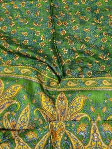 Sari di seta vintage | tessuto sari indiano riciclato | materiale seta artigianale SS2200 - Foto 1 di 8