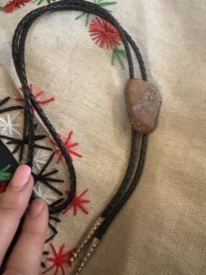 Индейский галстук-боло с подлинным камнем сделано в Тайвэйне  - Изображение 1 из 4