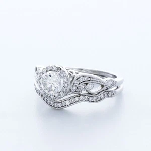 ANILLO ACENTO VINTAGE ORO BLANCO 14K DIAMANTE CREADO EN LABORATORIO D/VVS2 CORTE REDONDO 1,5 QUILATES - Imagen 1 de 3