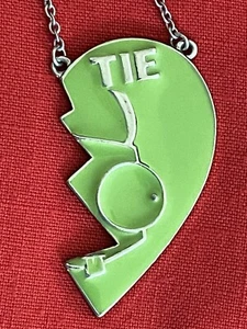 Vintage Nickelodeon Bestie Pendant Necklace TIE Half Green Rare Complete Yours - Picture 1 of 24