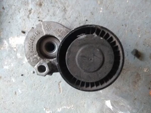 Renault Nissan Dacia Tensioner Belt Pulley 8200460446 - Picture 1 of 1