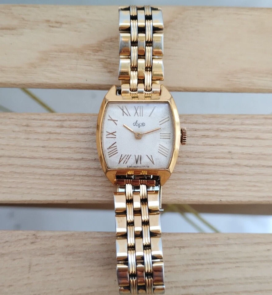 Luch vintage USSR beautiful watch with gold plated ( AU 10 ) - Image 1 of 4