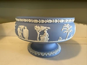 Wedgwood Jasperware Blue Imperial Sacrifice Pedestal Bowl England 8" Wide - Picture 1 of 10