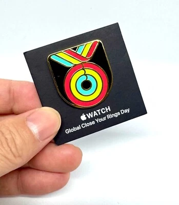 Offizieller Apple Watch Pin - Global Close Your Rings Day - Limited Edition - Bild 1 von 4