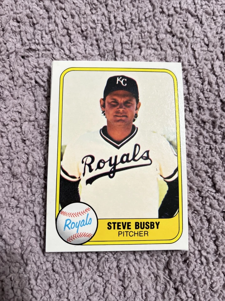 1981 Fleer Steve Busby Kansas City Royals #33 - Image 1 of 1