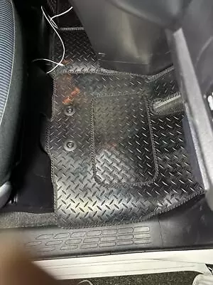 FOR TOYOTA NOAH VOXY 2014 & ONWARD TAILORED BLACK RUBBER VAN FLOOR MATS. (2 CLP) - Image 1 of 4