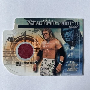 2002 Fleer WWE Raw vs. SmackDown #NNO Edge SmackDown Authentics - Picture 1 of 3
