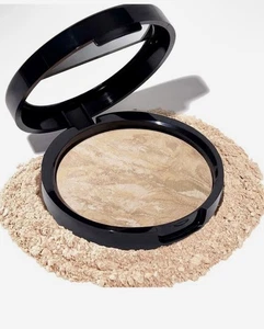 LAURA GELLER NEW YORK Baked Balance-N-Glow Illuminating Foundation - NEW.Light - Picture 1 of 8