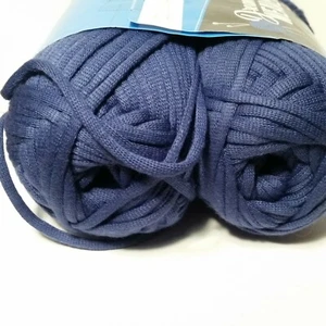 Navy Blue Tube Yarn Strata Shoelace Ribbon 2 Skeins Dream Weaver Bulky Tape Flat - Picture 1 of 12