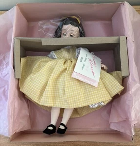 MUÑECA MADAME ALEXANDER BETH #1212 AÑO 1976 USADA CAJA ORIGINAL - Imagen 1 de 12