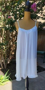 Gilligan & O'Malley White Chemise - Picture 1 of 9