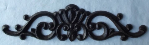 STYLISH VINTAGE CAST IRON METAL TOPPER PEDIMENT 15" L x 4" T Cover