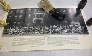 20x12 Thomas D Murphy Employee Photo Red Oak, IA & Grooming Kit - Picture 1 of 3