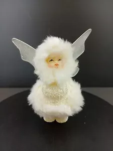 Ornamento angelo vintage bambino con neve glitterata, pelliccia sintetica e ali rete glitterate - Foto 1 di 8