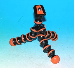 Mini Flexible Bendable Octopus Tripod with Quick-Release Plate 4"H - Picture 1 of 3