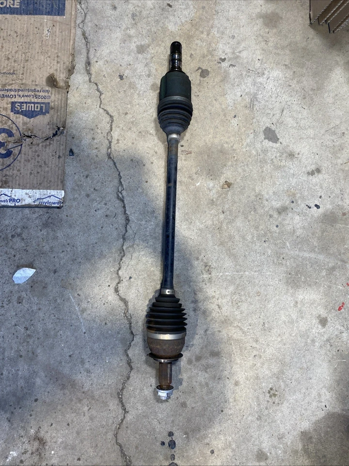 Subaru Forester 2014 2015 2016 2017 2018 eje delantero izquierdo lado del conductor 2,5 AWD Foto 1 de 4