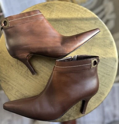 Salvatore Ferragamo Botines Cuero Punta Marrón Talla 5 1/2 Foto 1 de 4