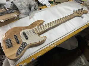 5 Strings Natural Electric Bass Guitar Ash Body Maple Fretboard Active Custom - Picture 1 of 6