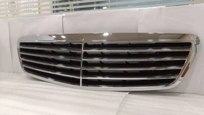 2000 01 02 for Mercedes S55 AMG S430 W220 Black Grille Chrome Frame Pre-Facelift - Image 1 of 4