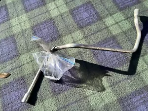 Mercedes-Benz W123 M617 300TD 300D Oil Return Tube - Picture 1 of 4