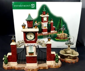 Department 56. Christmas in the City. CITY PARK GATEWAY (set of 2). 58992. - Picture 1 of 7
