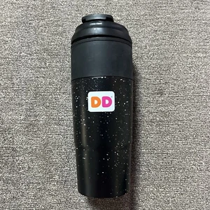 Dunkin Donuts 16 oz Black Travel Mug Tumbler Cup 2017 w/ Lid - Picture 1 of 5