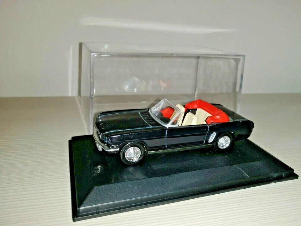 MUSTANG CONVERTIBILE 1964 NEW RAY SCALA 1/43 - Immagine 1 di 4