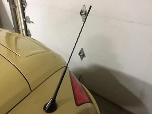 Antena de 16 pulgadas mástil de goma radio AM/FM para Chrysler Crossfire 2004-2008 - Imagen 1 de 24