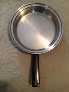 Vintage LIFETIME COOKWARE T304 Fry Pan SKILLET 10.5” Stainless - Excellent Clean - Picture 1 of 4