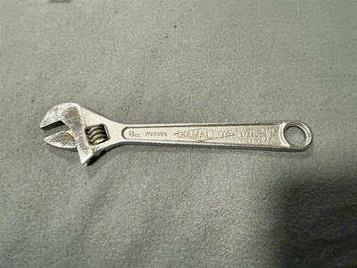 DIAMOND CAL HORSESHOE CO 8" LLAVE AJUSTABLE DIAMALLOY ACERO DULUTH MINN EE. UU. Foto 1 de 4