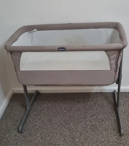 Chicco Next 2 Me bedside crib cot. With Straps MDF Board & matress Beige VGC - Picture 1 of 6