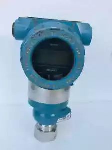 ROSEMOUNT PRESSURE TRANSMETER 10000PSI/690BAR - Picture 1 of 9