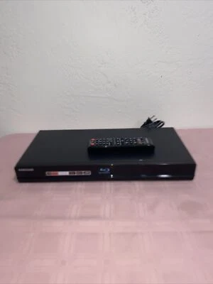 Reproductor Blu-ray Samsung modelo BD-P1600 con control remoto (V6) Foto 1 de 4