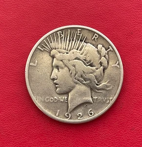 Etats-Unis (USA). Belle monnaie en argent de 1 Dollar Peace 1926. TB - Picture 1 of 3