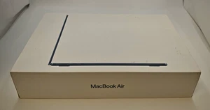 Apple MacBook Air (A2681, 2022) M2, 8GB RAM, 256GB SSD - Picture 1 of 8