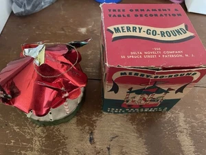 Vintage Foil Mid Century Christmas Table Top Red & Silver Delta Novelty Merry Go - Picture 1 of 3