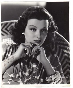 Portrait JOAN BENNETT with original autograph  f12064 - Picture 1 of 1