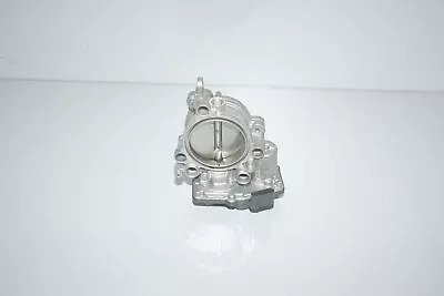 Bmw G21 330e F20 F21 F22 F23 G30 G31 G32 G11 G12 Throttle Valve 8623324 - Image 1 of 4