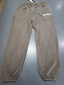 Joggers Pretty Little Thing marrone cioccolato Soho Town taglia XS nuovi con etichette - Foto 1 di 4