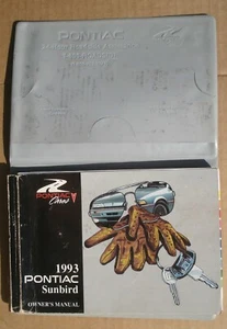 Pontiac 1993 Sunbird Owners Manual in Vinyl Cover - Picture 1 of 4