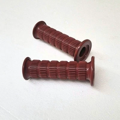 Par de empuñaduras de goma marrón Suzuki TS50 MT50 TS TC 100 125 185 400 T500 Foto 1 de 4
