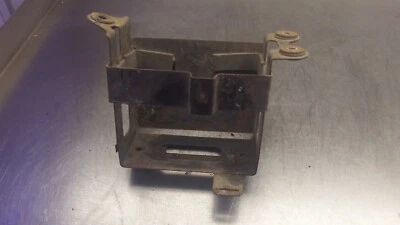 Caja portabaterías Suzuki GS1000L 1980 41540-45110 GS100G T5-12 Foto 1 de 4