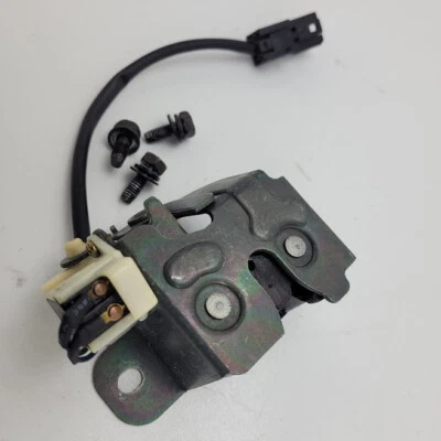 Actuador de bloqueo de ventana de puerta trasera Hyundai Santa Fe 2005 con pernos Foto 1 de 4