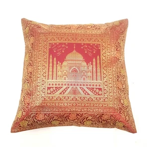 17x17 Inch Cushion Cover Taj Mahal Woven Zari Brocade Maroon Banarasi Silk Decor - Picture 1 of 8